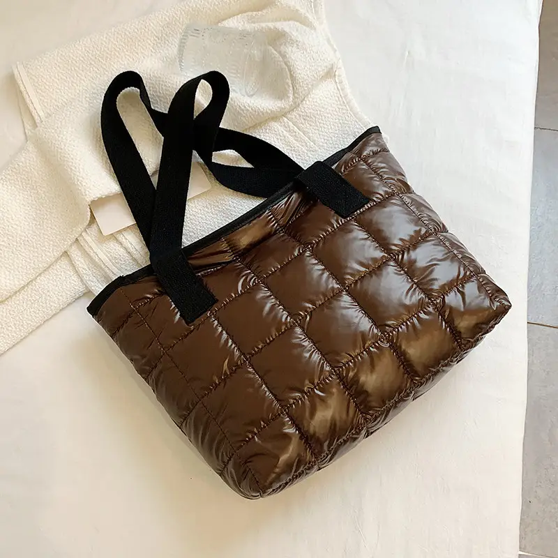 Women's Gold Embroidered Shoulder Bag New 2022 - Image 5