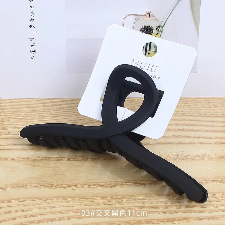 03# Cross Black