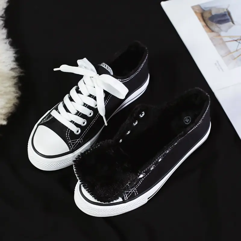 Women's Black Fleece Casual Shoes Low Top