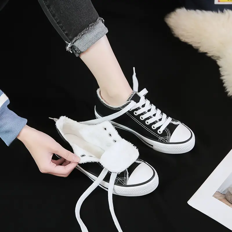 Women's Black Fleece Casual Shoes Low Top