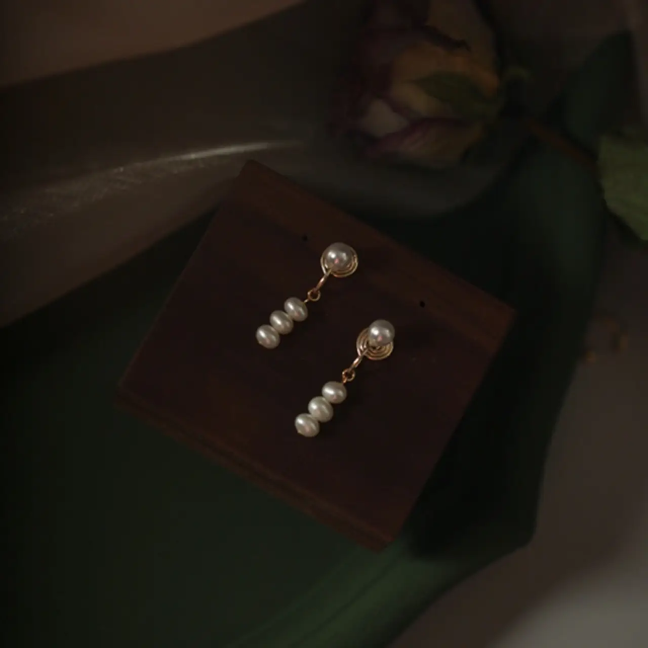 Pearl Earrings 925 Silver 3 Beads Mosquito Repellent - Image 5