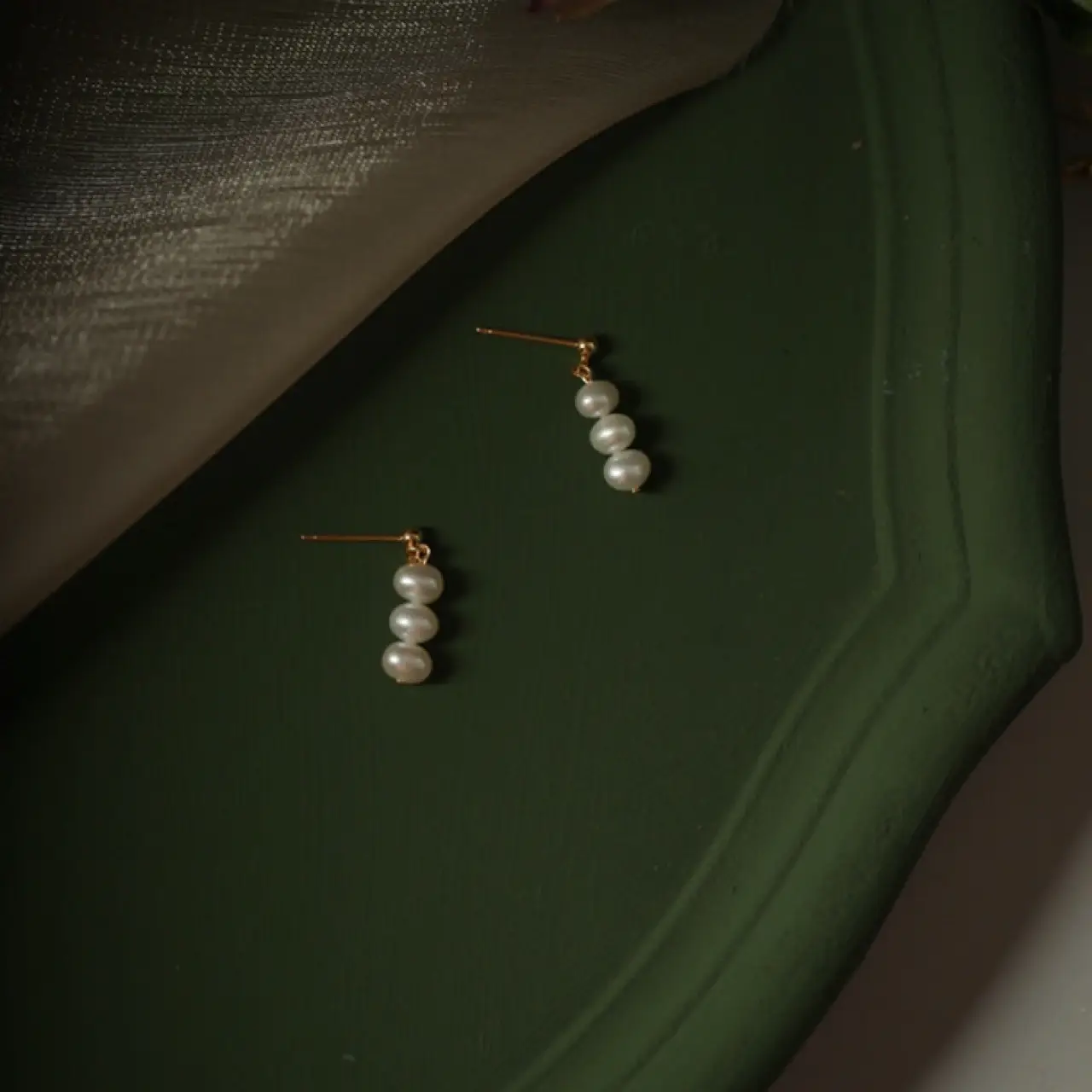 Pearl Earrings 925 Silver 3 Beads Mosquito Repellent — feature 6