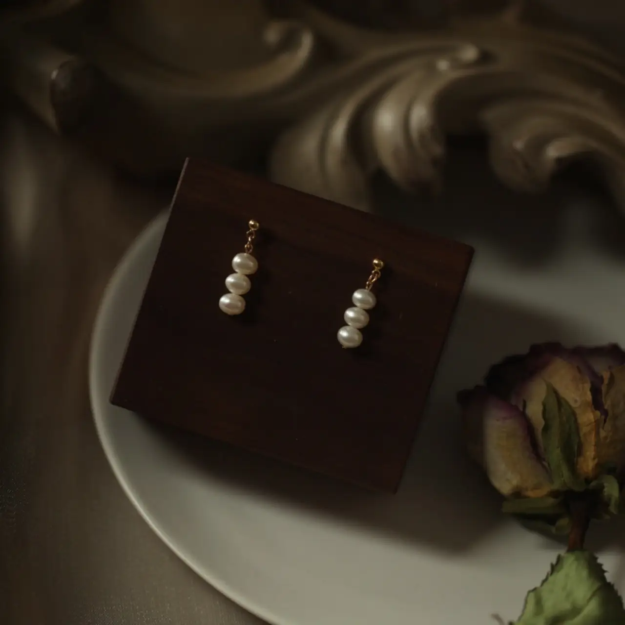 Pearl Earrings 925 Silver 3 Beads Mosquito Repellent — feature 8