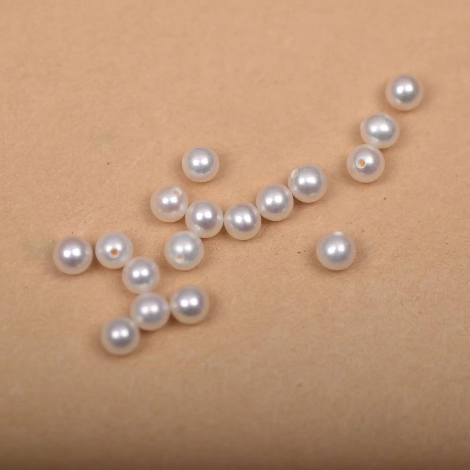 4mm Natural Freshwater Pearls Round Loose Beads