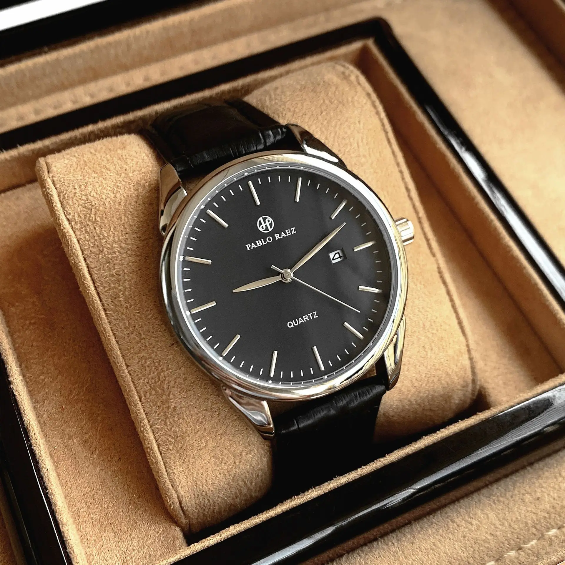Men's Quartz Watch with Leather Strap and Roman Dial — feature 34