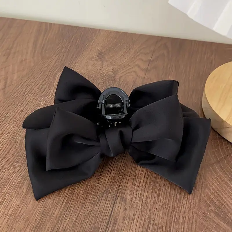 Oversized Cream Hair Clip for Women - Image 3