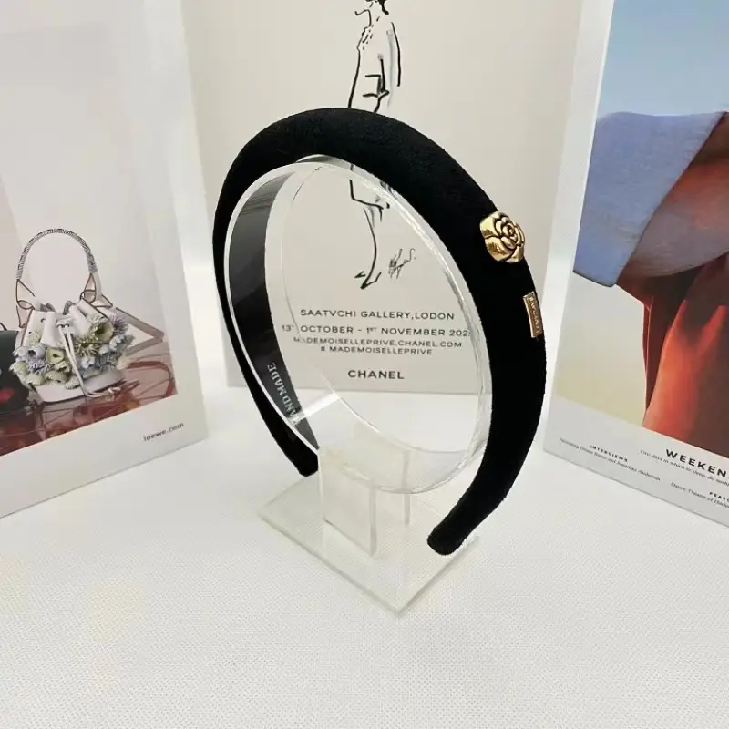 Chanel Camellia Headband for Women Elegant Light Luxury - Image 3