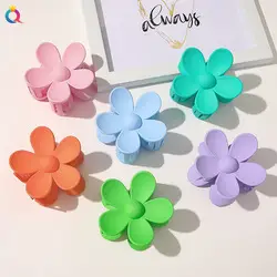Qiyue Black Cross-Crystal Hairpin Banana Clip — feature 5