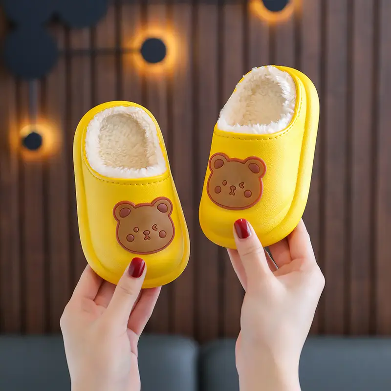 Autumn and Winter Kidsren's Cotton Slippers Bag with Cartoon Cute Middle and Large Kidsren's Home Use Boys and Girls Baby Cotton Shoes