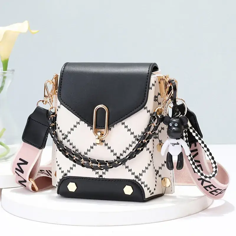 Women's Crossbody Mini Bag Pink Black Chain Strap