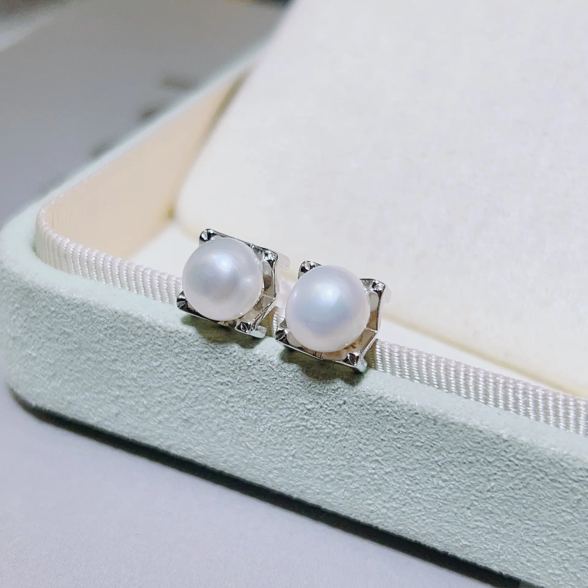 S925 Gold Pearl Earrings Set for Women — feature 15