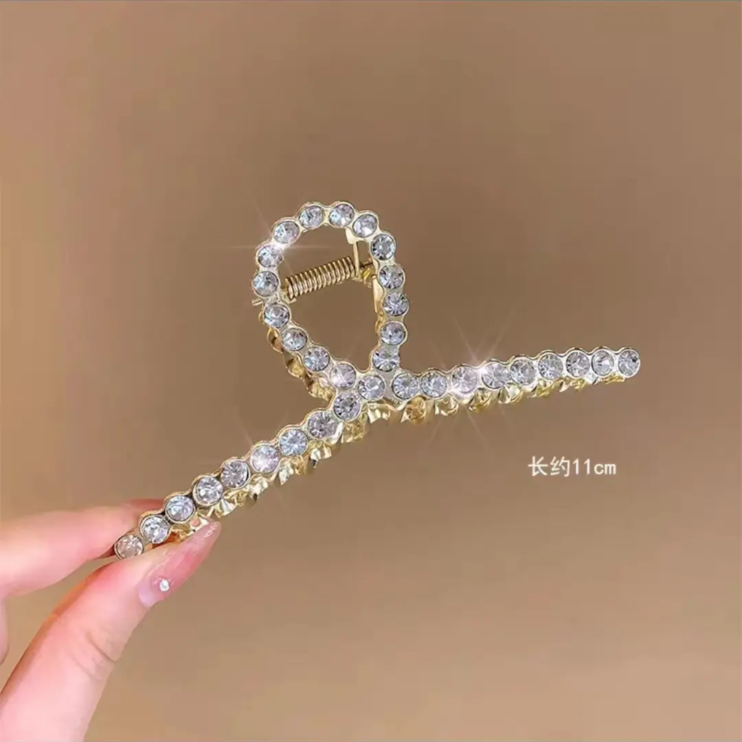 Elegant Metal Clip Pearl Hairpin Back for Women - Image 31