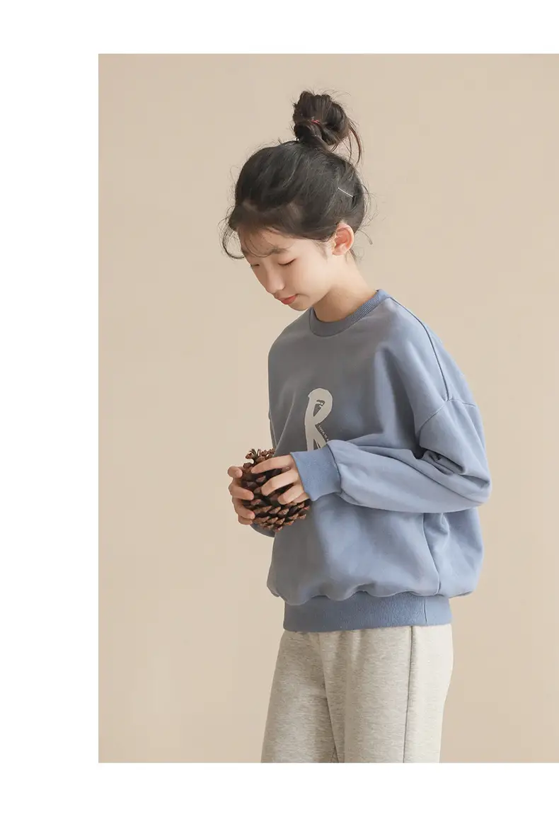 Girls Fleece Lined Round Neck Sweatshirt Blue Medium Large — feature 10