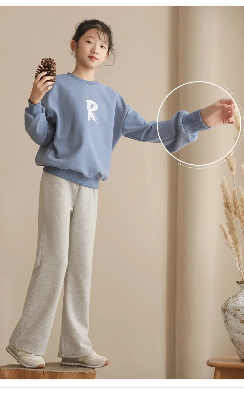 Girls Fleece Lined Round Neck Sweatshirt Blue Medium Large — feature 11