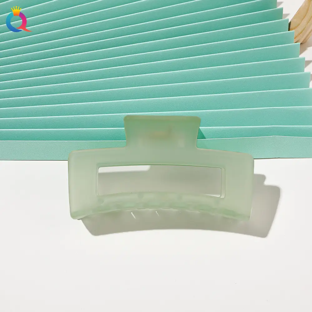 Green Shark Clip Hair Accessory for Women - Image 14