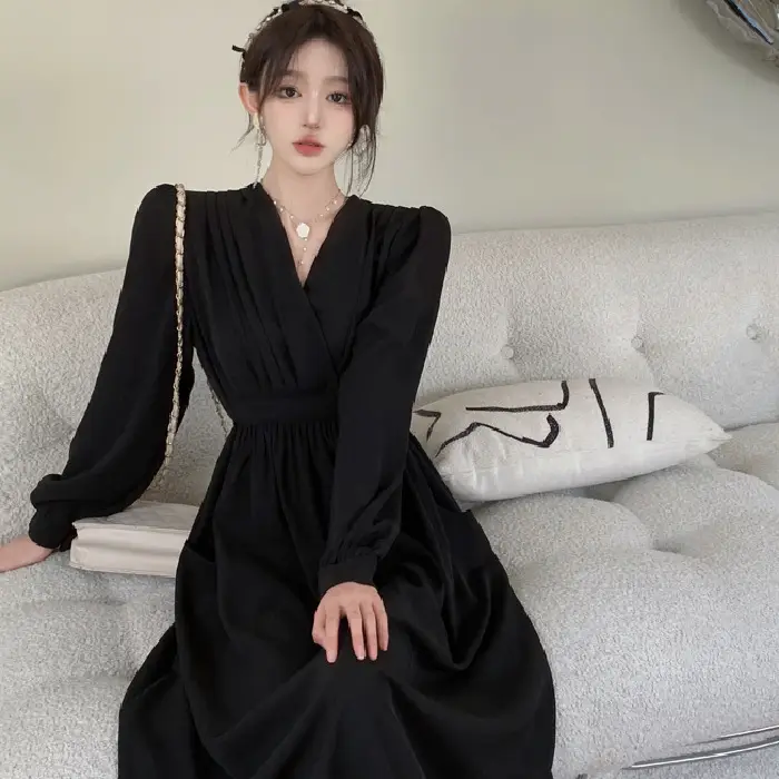 Black V-Neck Fat Girl Dress 2025 - Image 6
