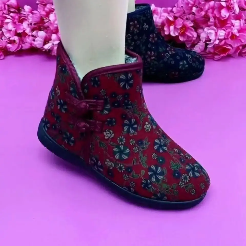 2026 New Style Old Beijing Cotton Shoes, Winter Fleece-Lined and Thickened Mom Shoes, Soft-Soled Non-Slip Elderly Shoes, Warm Women's Cotton Shoes