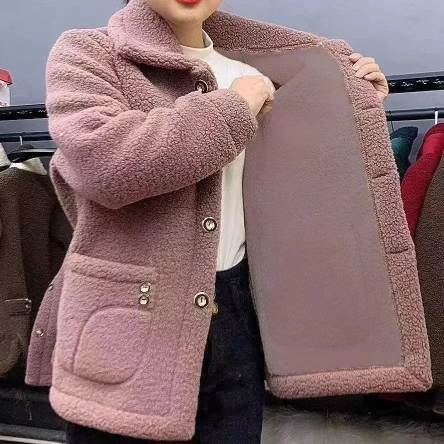 Women's 2024 Winter Velvet Cardigan Button Collar Sweater — feature 4