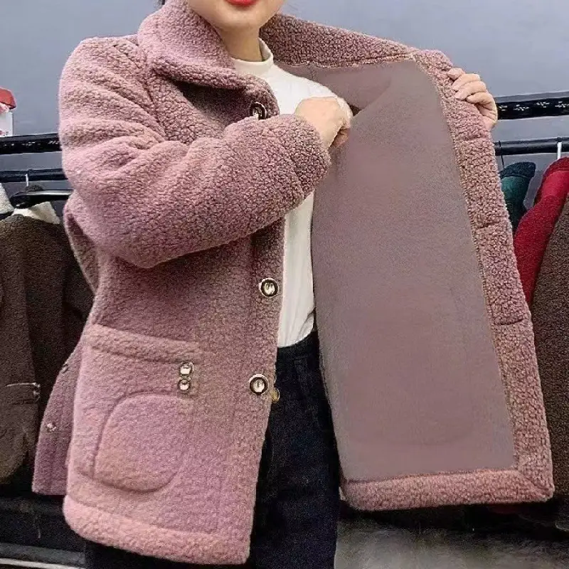Women's 2024 Winter Velvet Cardigan Button Collar Sweater - Image 4