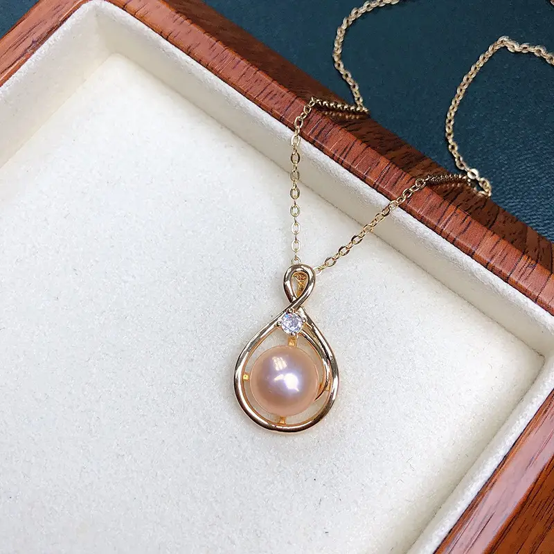 Freshwater Pearl Clavicle Chain for Women - Image 6
