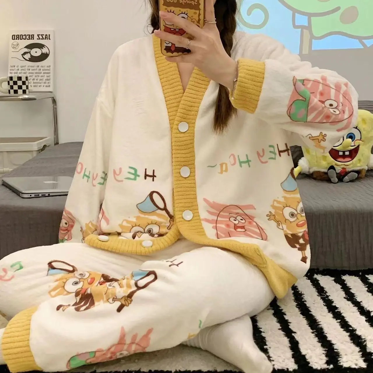 Women's Winter Cartoon Fleece Pajamas Coral Thickened - Image 5
