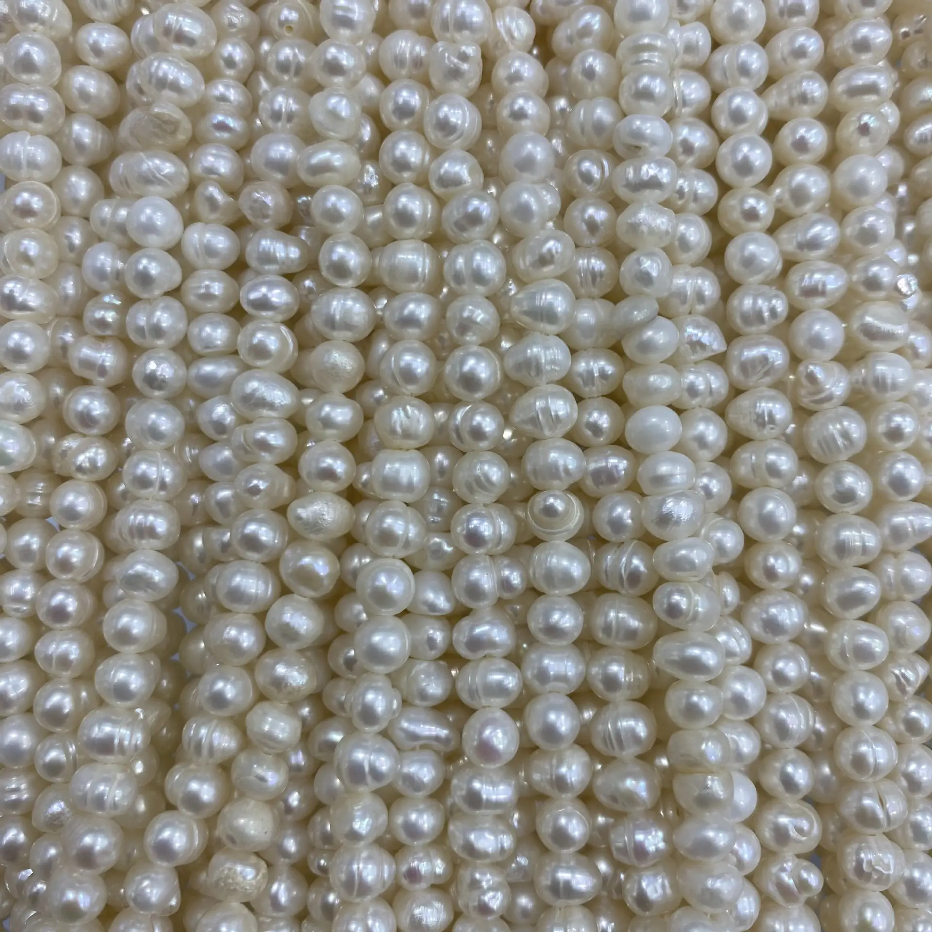 4-5mm Natural Freshwater Pearl Loose Beads - Image 3
