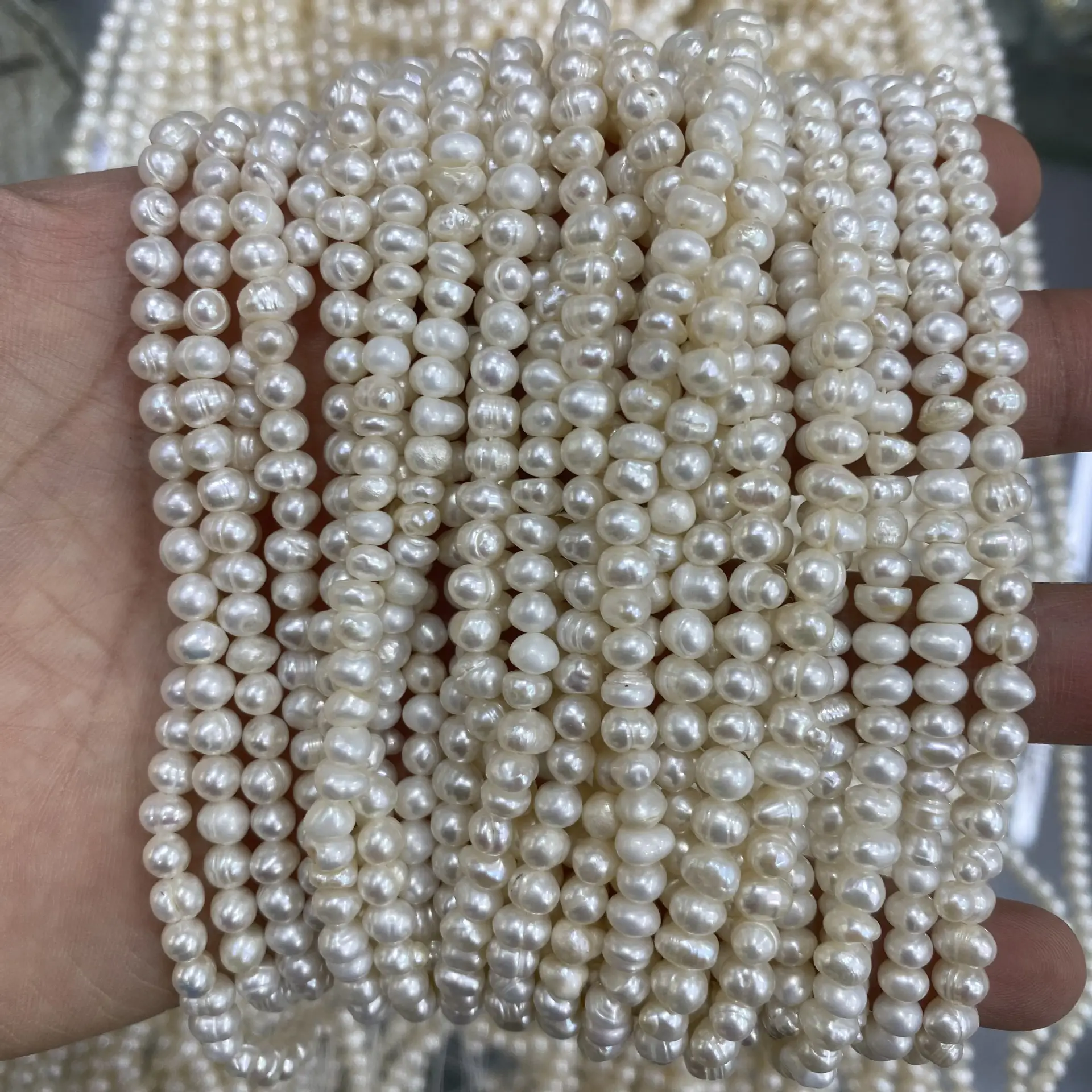 4-5mm Natural Freshwater Pearl Loose Beads - Image 4