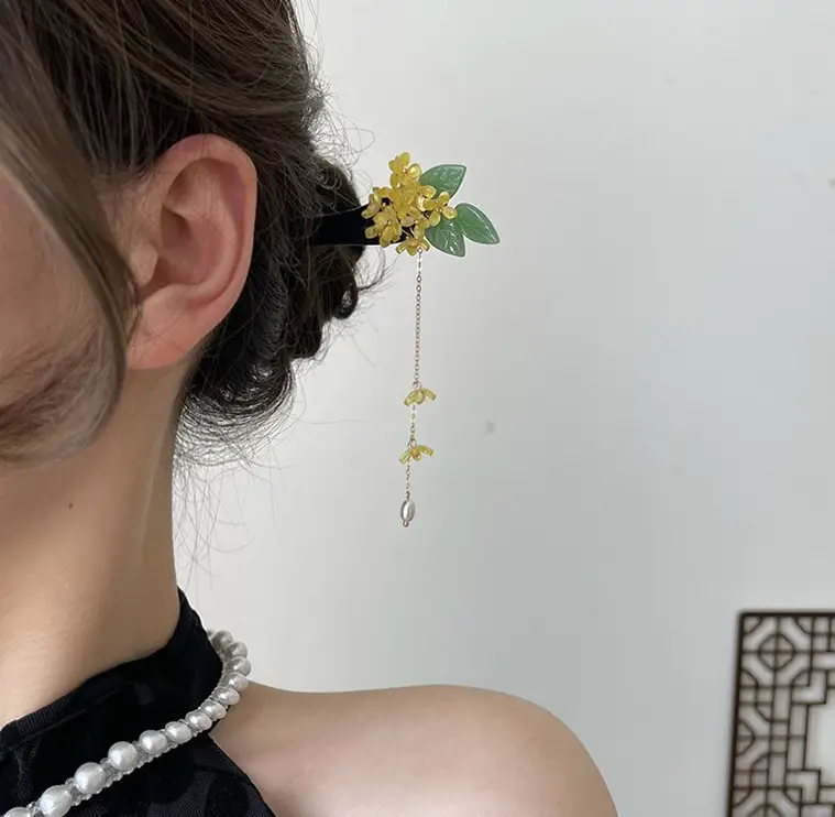 Antique Pearl Tassel Hairpin for Women - Image 3
