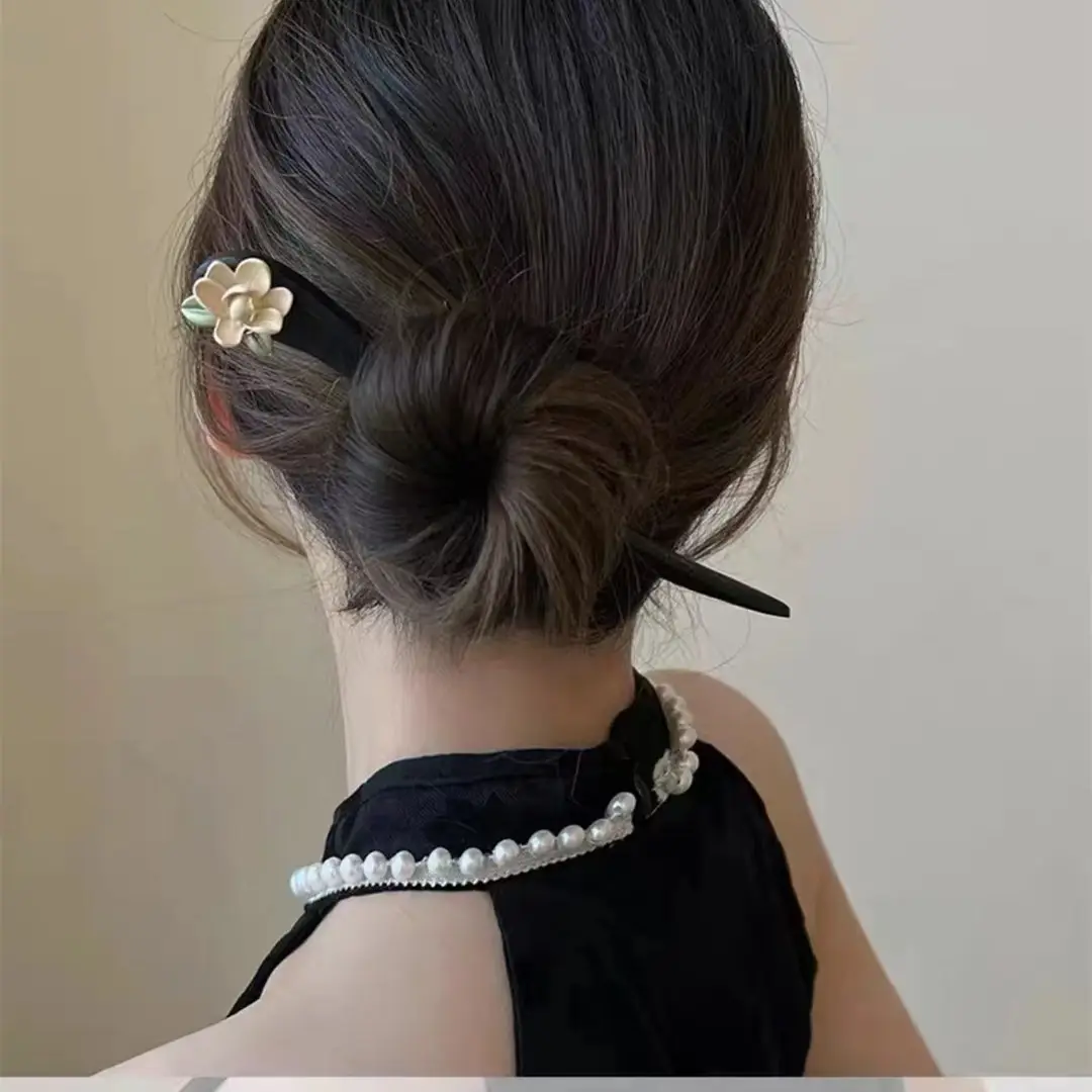 Antique Pearl Tassel Hairpin for Women - Image 8