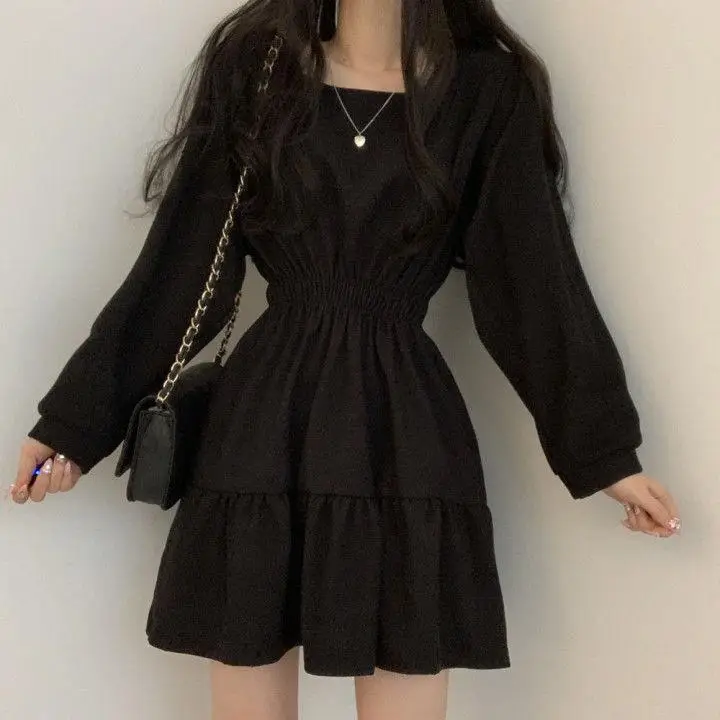 Black Square Collar Slim Pleated Dress for Girls - Image 16