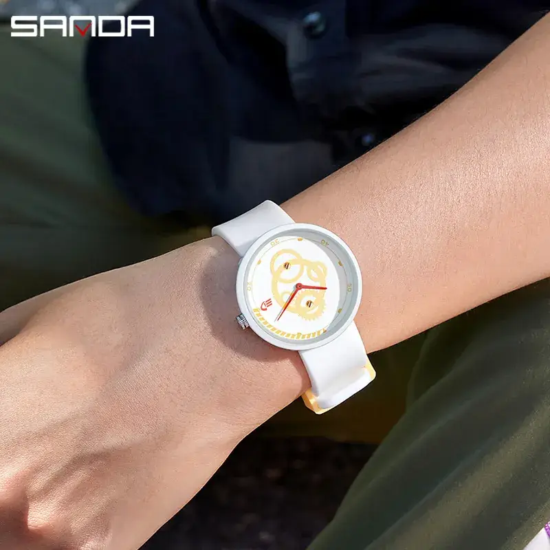 Sanda Men's Black Silicone Mechanical Watch with Gold Face - Image 9