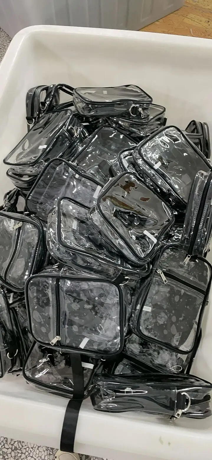 Transparent PVC Crossbody Bag 23x18x7cm Waterproof Beach Gym — feature 26