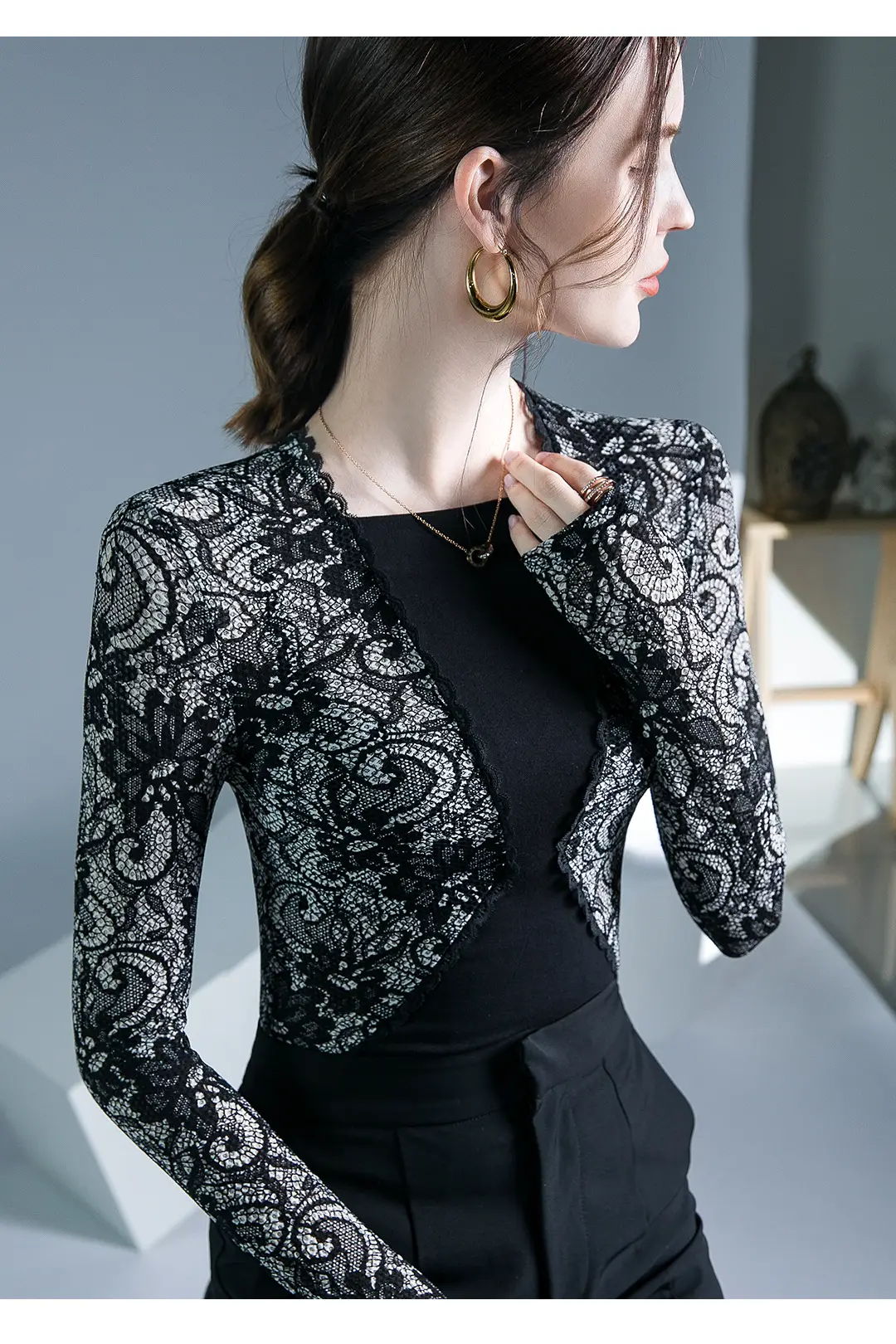 Lace Stitching Top Black Autumn Winter Inner Shirt — feature 10