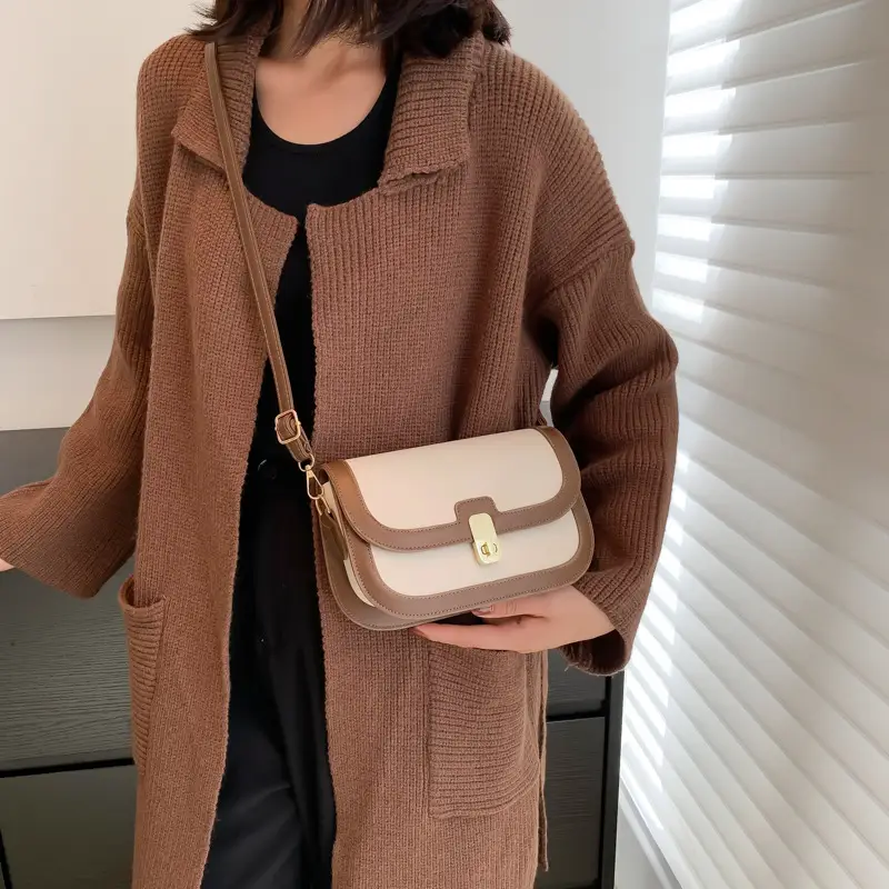 Red Retro Textured Women's Shoulder Bag 2026 - Image 8