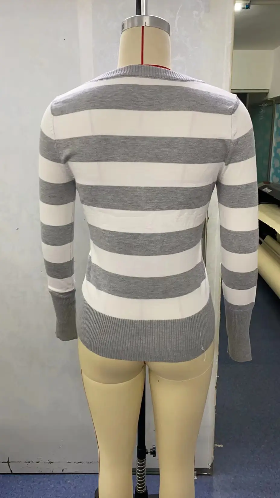 Women's Stripe V-Neck Slim Fit Sweater — feature 8