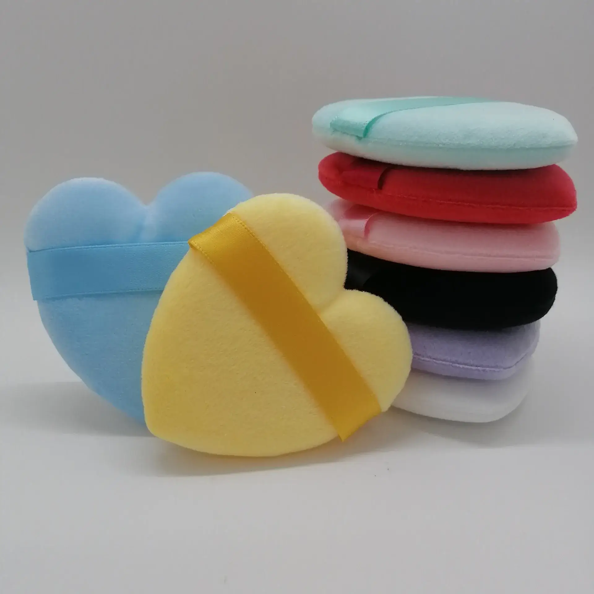 New Arrival Heart Shape Dry Powder Makeup Puff