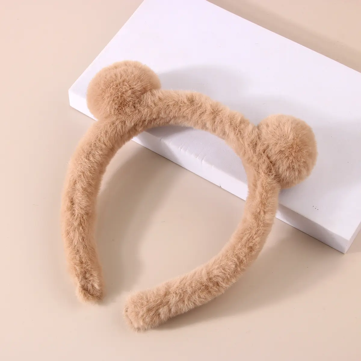 Cute Strawberry Bear Headband for Girls Makeup Mask — feature 13