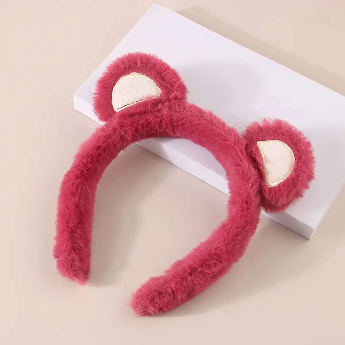 Cute Strawberry Bear Headband for Girls Makeup Mask — feature 15