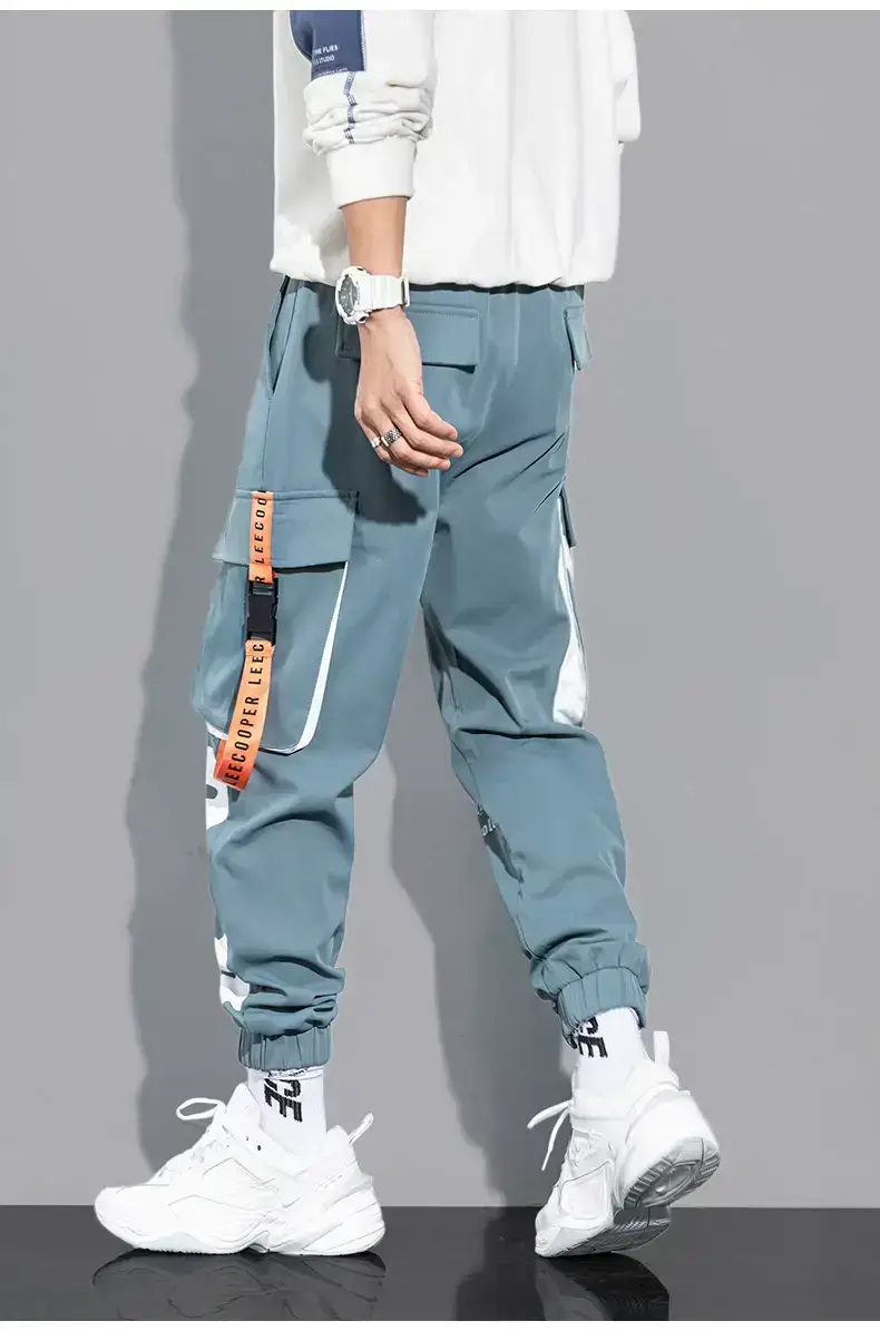 Men Black Multi-Pocket Letter Croc Pants — feature 18
