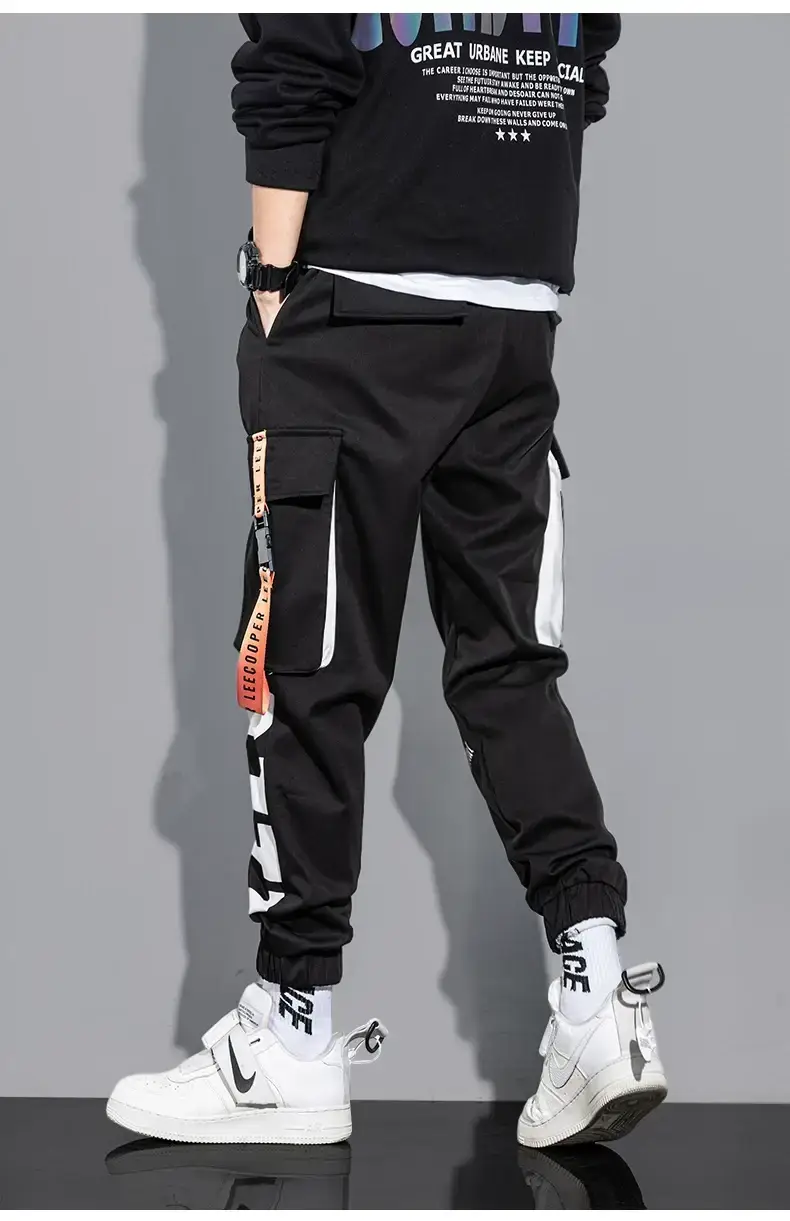Men Black Multi-Pocket Letter Croc Pants — feature 9