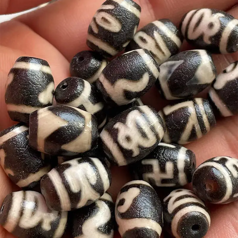 Xizang Dzi Beads Natural Agate Antique Black White 10x14mm - Image 4