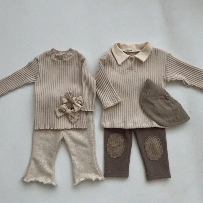 White Knit T-Shirt with Black Pants for Baby — feature 7