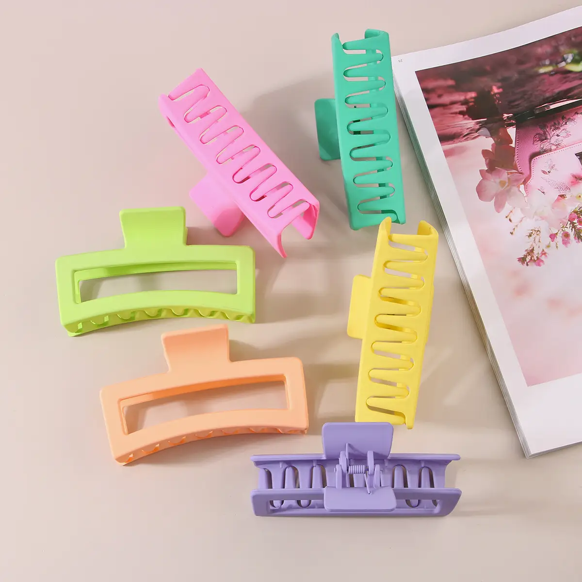Frosted Large Hair Clip 13cm Multi-Purpose — feature 9