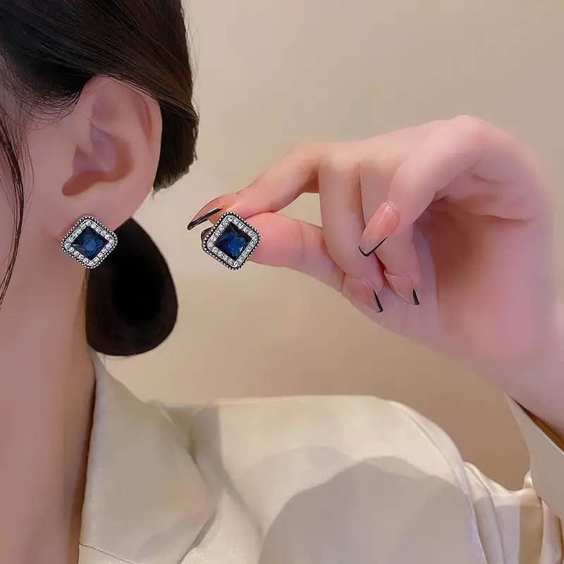 Women Round Blue Crystal Earrings 2025 Trendy - Image 3