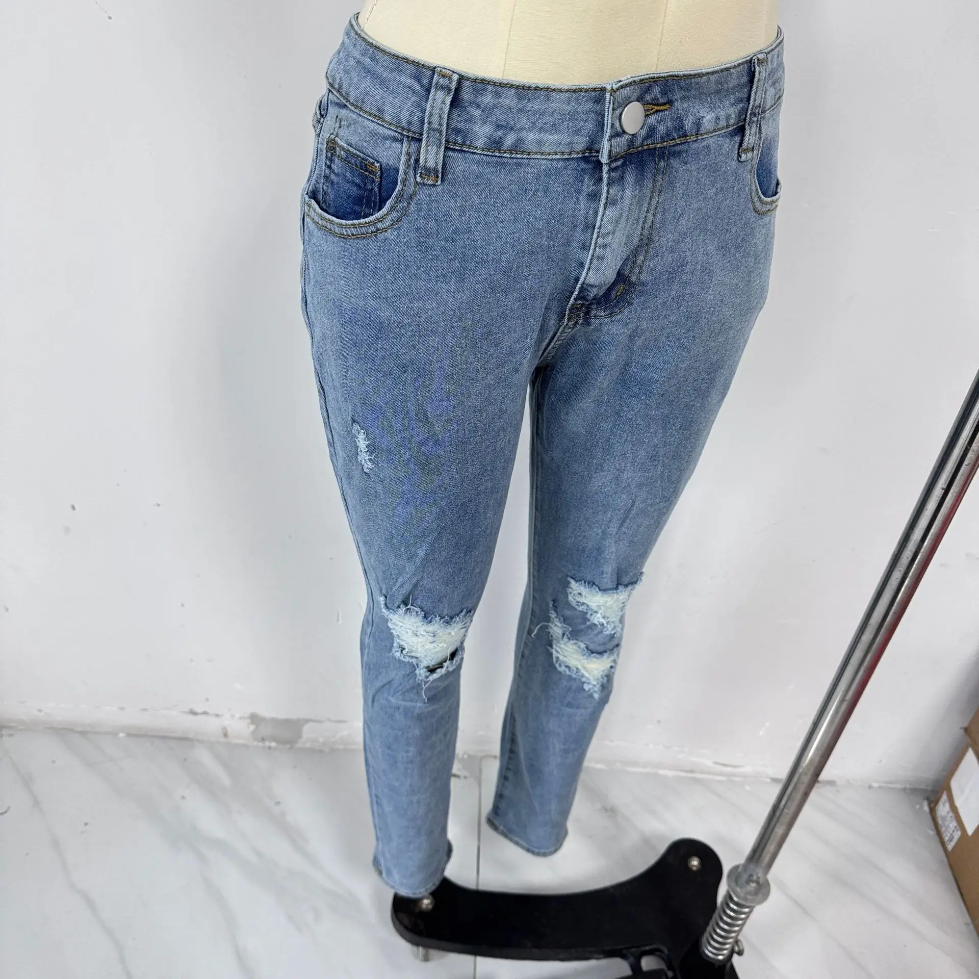 Washed Light Blue Jeans for Men with Holes & White Sneakers — feature 4