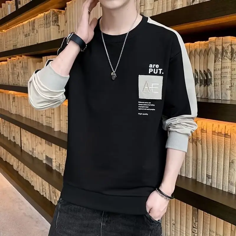 Men Grey Long Sleeve Crew Neck Sweatshirt with Pocket