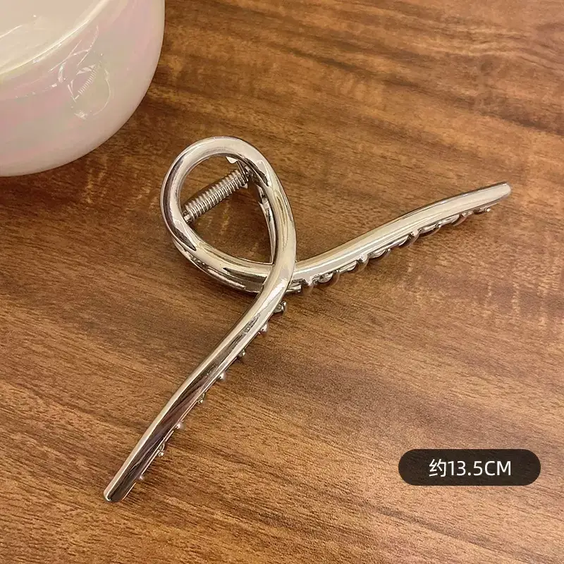 Extra Large Metal Hair Clip for Women Autumn Winter - Image 2