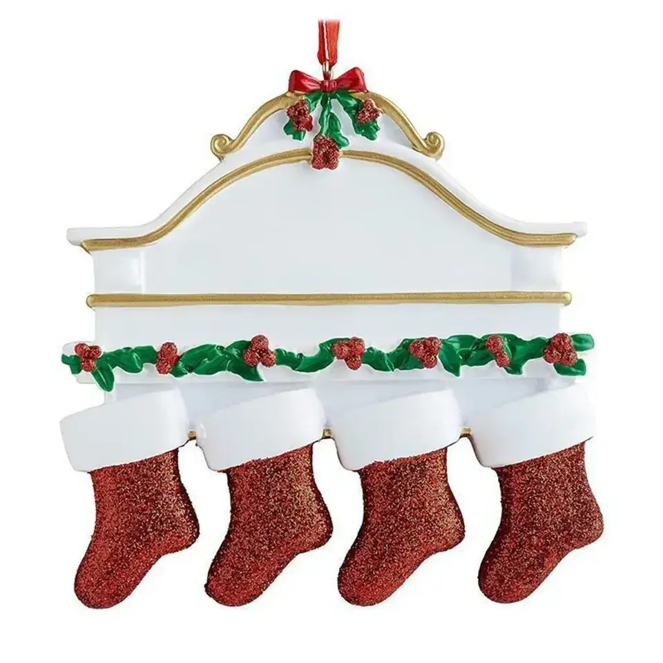 Christmas Socks with Nameplate and Resin Decor - Image 10