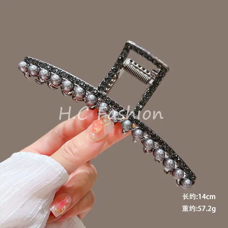 Classic Hot Summer Large Elegant Alloy Clip Female Pearl Diamond Shark Clip Back Head Hair Clip - Image 8