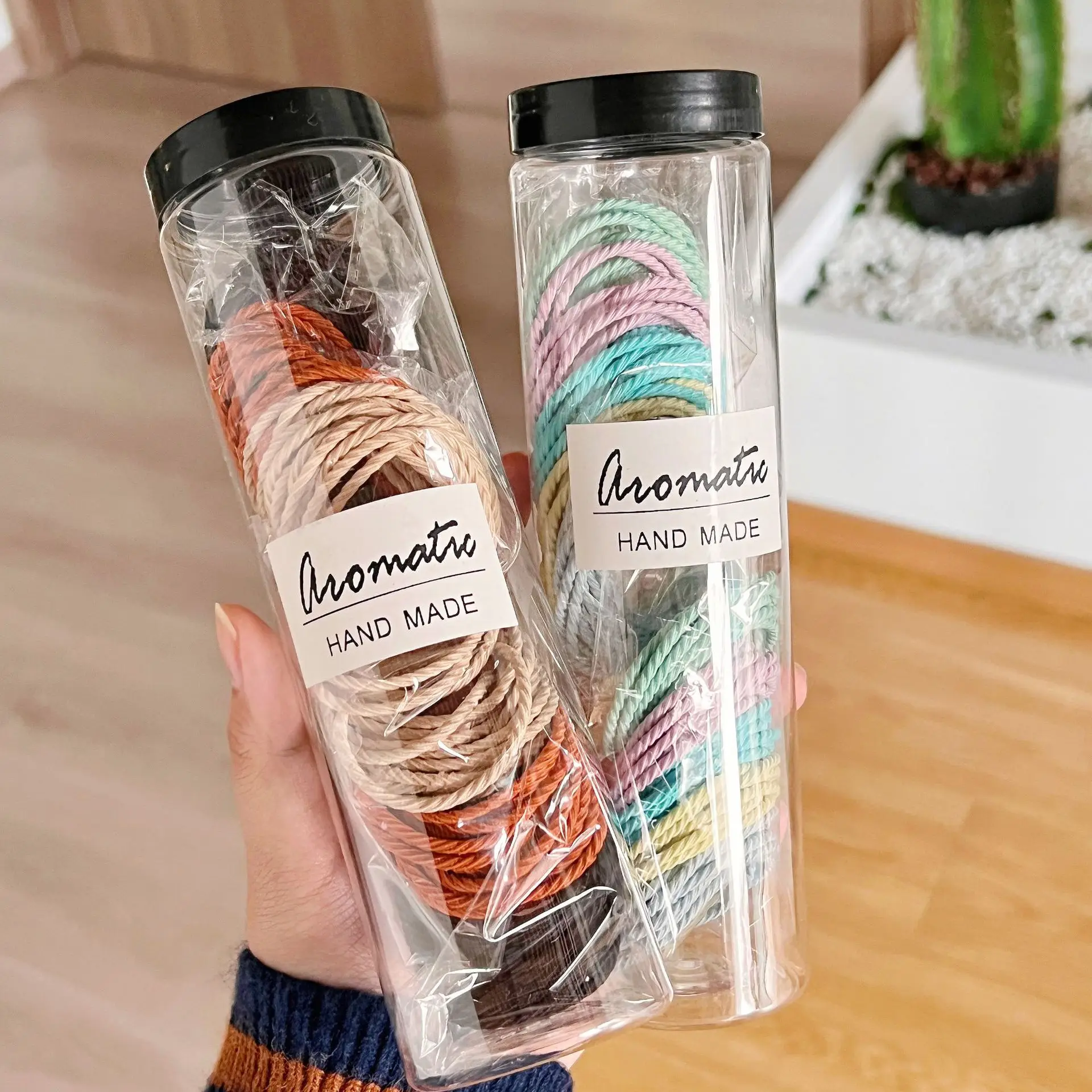 Crystal Boxed Rubber Hair Ties for All Occasions - Image 9